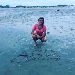 Meet your Posher, Alyssa